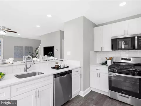 1210 Stevens Ave, Halethorpe, MD 21227 photo 9