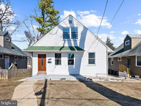 1210 Stevens Ave, Halethorpe, MD 21227 photo 2