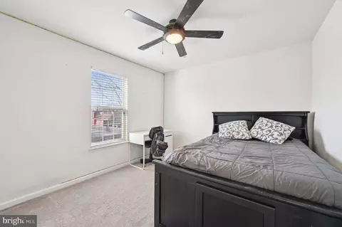 Bedroom - 3200 Grace Rd, Sparrows Point, MD 21219 photo 8 of 10