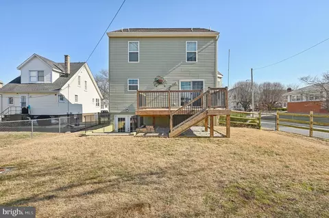 Exterior - 3200 Grace Rd, Sparrows Point, MD 21219 photo 8 of 19