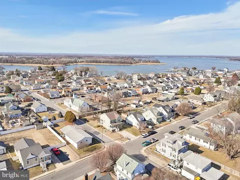 View/Area - 3200 Grace Rd, Sparrows Point, MD 21219 photo 7 of 20