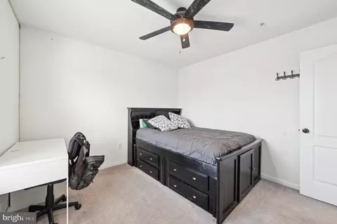 Bedroom - 3200 Grace Rd, Sparrows Point, MD 21219 photo 9 of 10