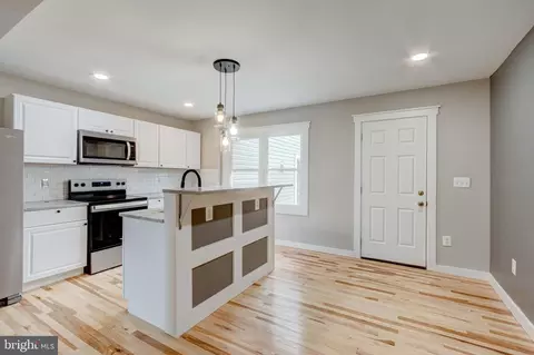 Entry Way - 26 Colleton Ct, Nottingham, MD 21236 photo 1 of 1