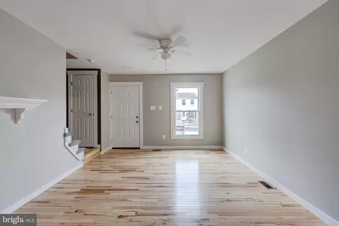 Living - 26 Colleton Ct, Nottingham, MD 21236 photo 1 of 4