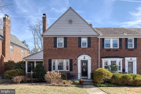 45 Dunkirk Rd, Baltimore, MD 21212