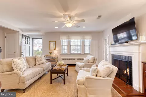 45 Dunkirk Rd, Baltimore, MD 21212 photo 11