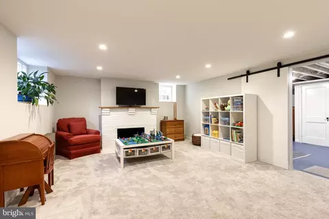 45 Dunkirk Rd, Baltimore, MD 21212 photo 35