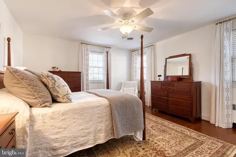 45 Dunkirk Rd, Baltimore, MD 21212 photo 28