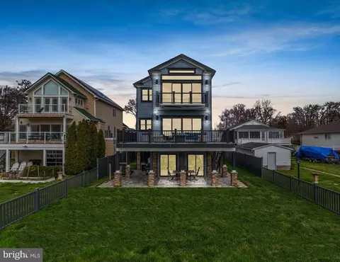 3509 Bay Dr, Middle River, MD 21220