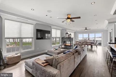 3509 Bay Dr, Middle River, MD 21220 photo 6