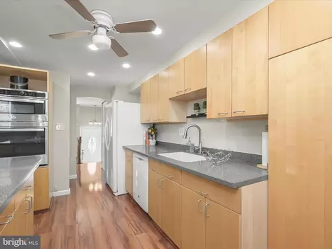 948 Regina Dr, Halethorpe, MD 21227 photo 19