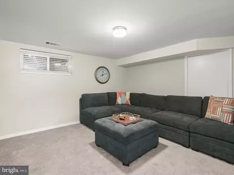 948 Regina Dr, Halethorpe, MD 21227 photo 32