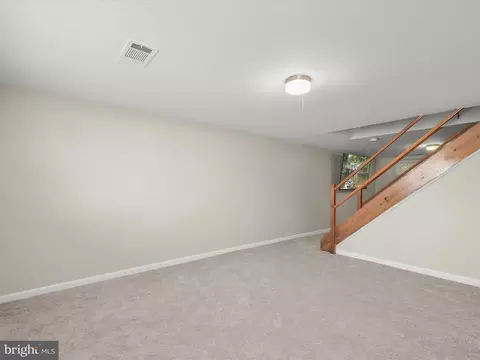 948 Regina Dr, Halethorpe, MD 21227 photo 36