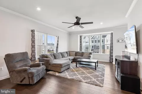 3012 Shaws Rd, Edgemere, MD 21219 photo 4