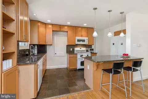 Kitchen - 1002 Saint Albans Rd, Baltimore, MD 21239 photo 1 of 4