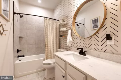 3070 Shaws Rd, Baltimore, MD 21219 photo 29