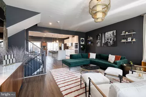 3070 Shaws Rd, Baltimore, MD 21219 photo 6