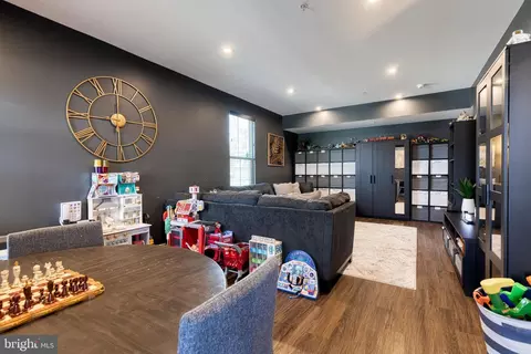 3070 Shaws Rd, Baltimore, MD 21219 photo 43