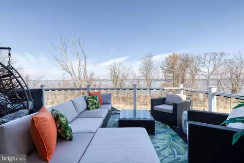 3070 Shaws Rd, Baltimore, MD 21219 photo 21