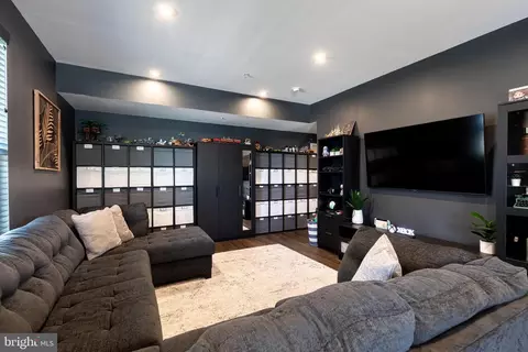 3070 Shaws Rd, Baltimore, MD 21219 photo 44