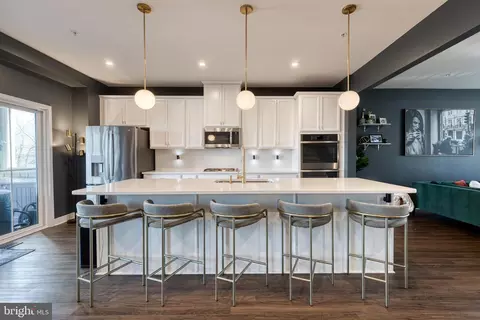 3070 Shaws Rd, Baltimore, MD 21219 photo 17