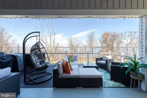 3070 Shaws Rd, Baltimore, MD 21219 photo 19