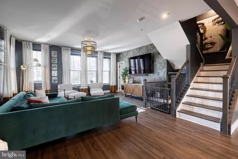 3070 Shaws Rd, Baltimore, MD 21219 photo 4
