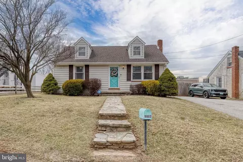 9802 Monroe St, Cockeysville, MD 21030