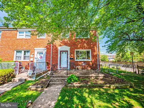 8501 Kings Ridge Rd, Parkville, MD 21234