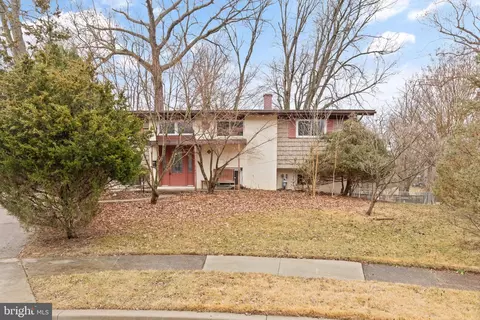 2 Prince George Ct, Gwynn Oak, MD 21207