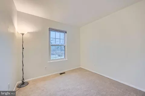 Bedroom - 3908 Link Ave, Nottingham, MD 21236 photo 6 of 7