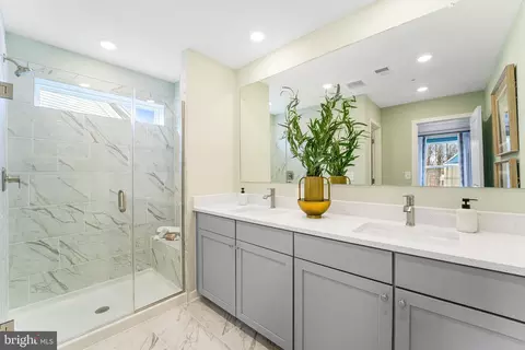 1834 Ritter Dr, Windsor Mill, MD 21244 photo 9