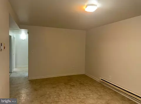 Living - 7341 Waldman Ave, Sparrows Point, MD 21219 photo 1 of 2