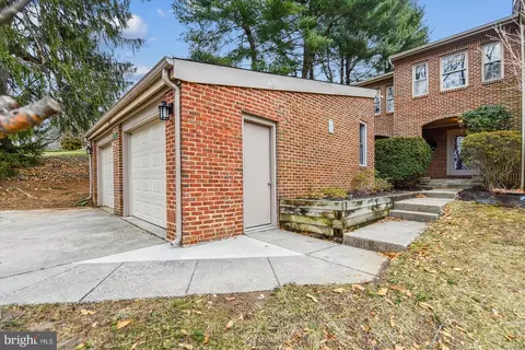 6617 Walnutwood Cir, Baltimore, MD 21212