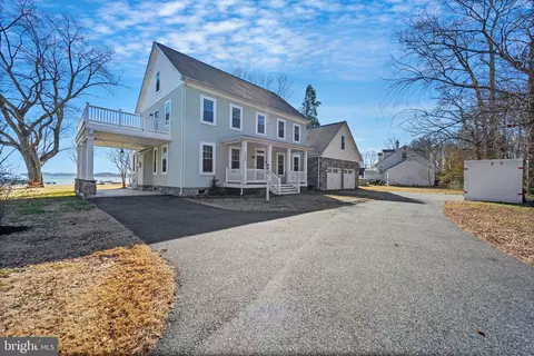1202 Chesapeake Ave, Middle River, MD 21220