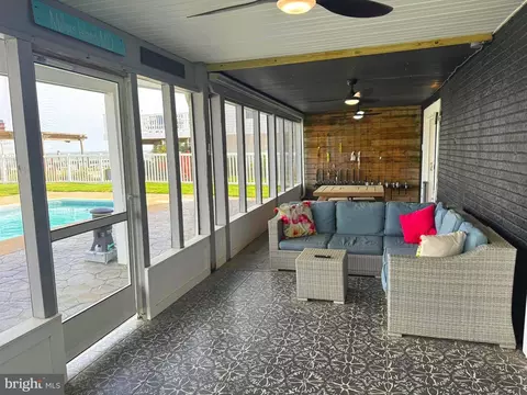 Exterior - 9110 Chesapeake Ave, Sparrows Point, MD 21219 photo 8 of 18