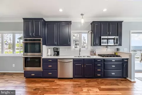Kitchen - 9110 Chesapeake Ave, Sparrows Point, MD 21219 photo 8 of 12