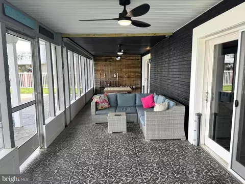 Exterior - 9110 Chesapeake Ave, Sparrows Point, MD 21219 photo 11 of 18
