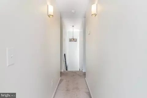 Entry Way - 9110 Chesapeake Ave, Sparrows Point, MD 21219 photo 5 of 14