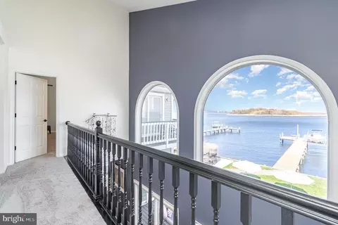 Entry Way - 9110 Chesapeake Ave, Sparrows Point, MD 21219 photo 12 of 14