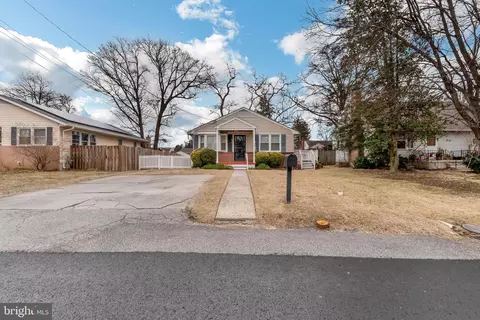 516 Maryland Ave, Catonsville, MD 21228