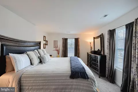 Bedroom - 8002 Parks Ln, Windsor Mill, MD 21244 photo 6 of 6