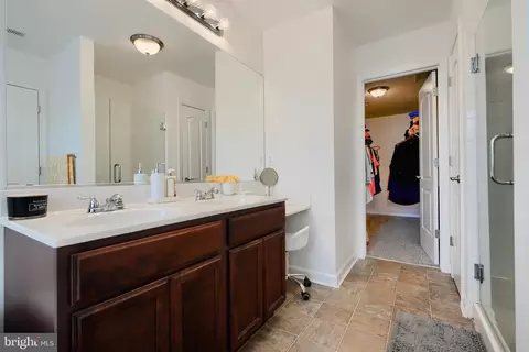 Entry Way - 8002 Parks Ln, Windsor Mill, MD 21244 photo 4 of 4