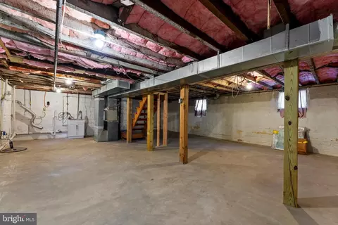 Other - 633 N Bend Rd, Baltimore, MD 21229 photo 7 of 9