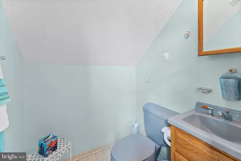 Other - 633 N Bend Rd, Baltimore, MD 21229 photo 6 of 9