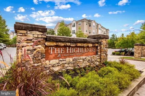 7500 Travertine Dr #405, Baltimore, MD 21209