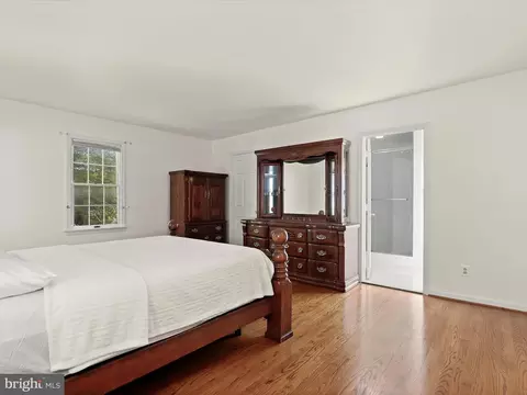 Bedroom - 13719 Killarney Ct, Phoenix, MD 21131 photo 3 of 12