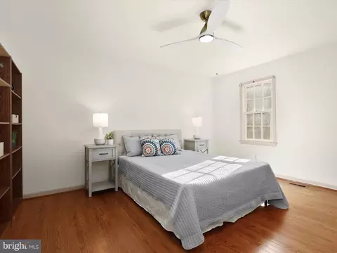 Bedroom - 13719 Killarney Ct, Phoenix, MD 21131 photo 4 of 12