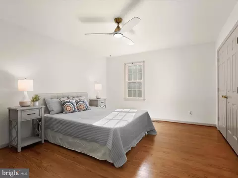 Bedroom - 13719 Killarney Ct, Phoenix, MD 21131 photo 5 of 12