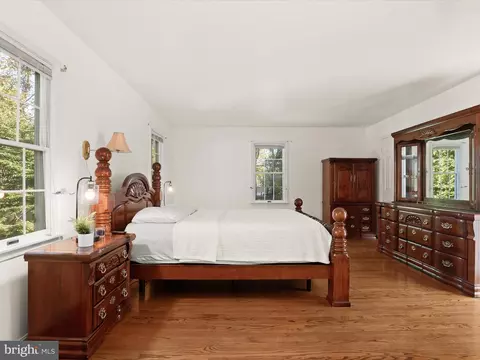 Bedroom - 13719 Killarney Ct, Phoenix, MD 21131 photo 1 of 12